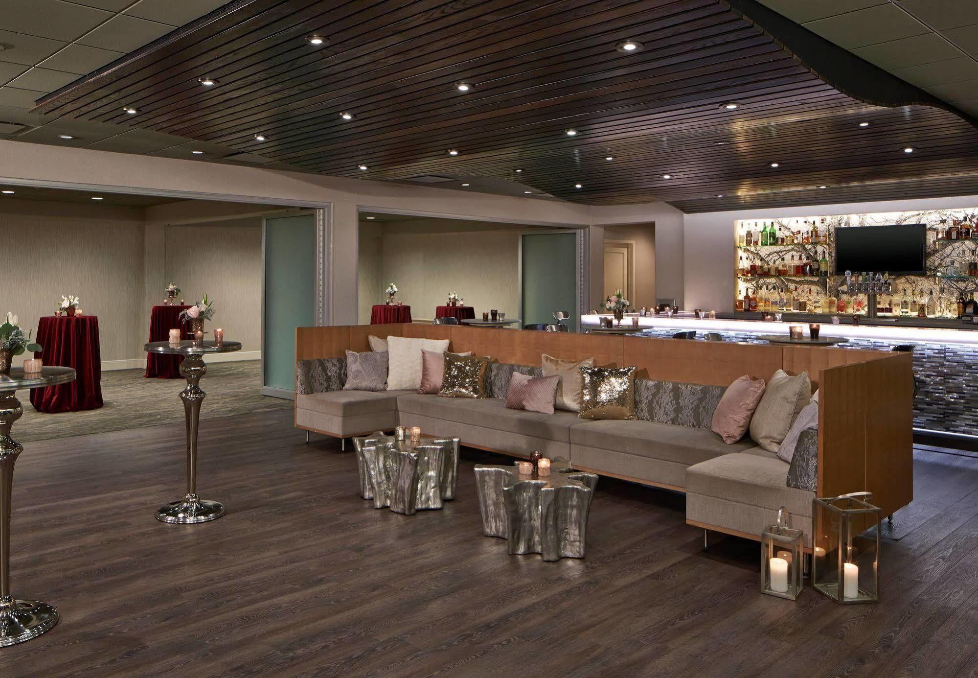 Rochester Airport Marriott מראה חיצוני תמונה